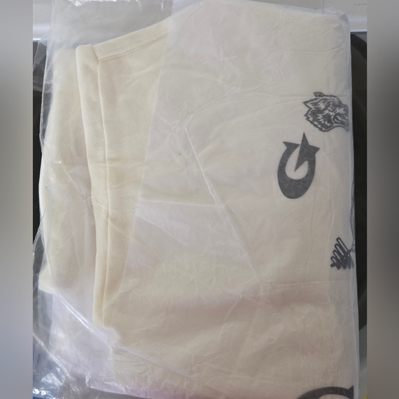 Darc Sport "Gold's Wolf" Owen (Cropped) Hoodie - Picture 7 of 16